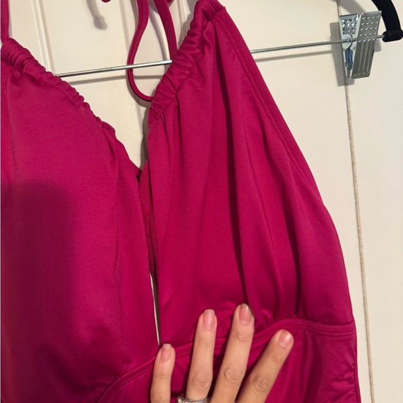Liz Claiborne One Piece Swimsuit Cranberry Size 12 - Picture 4 of 8